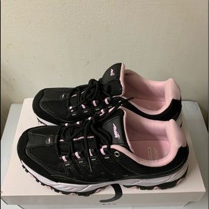 Avia athletic shoes women’s 8.5